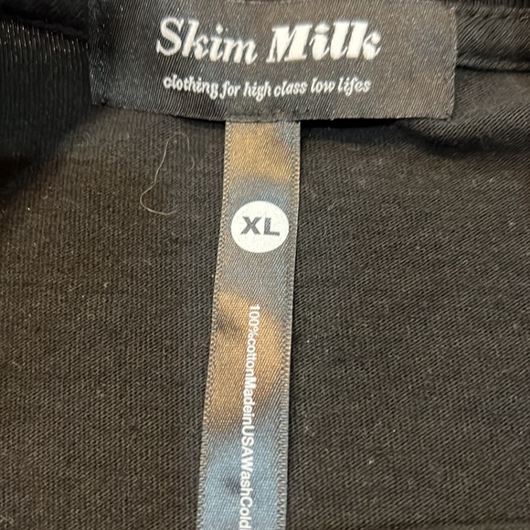 SKIM MILK CALIFORNIA TEE SIZE XL - Picture 3 of 4